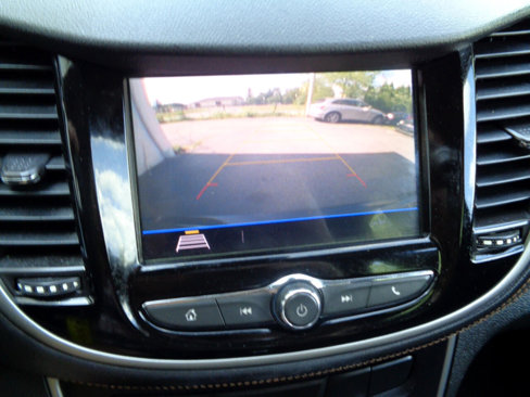 Used 2018 Chevrolet Trax LS image 9