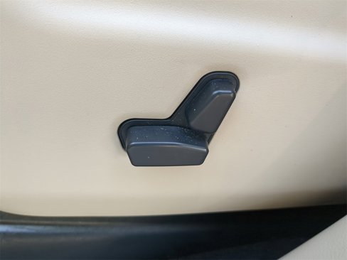 Used 2021 Jeep Grand Cherokee Limited w/ Sun & Sound Group image 21