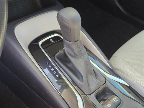 Certified 2022 Toyota Corolla LE image 23
