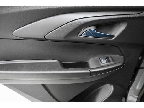 Used 2023 Chevrolet TrailBlazer RS w/ Sun and Liftgate Package image 24