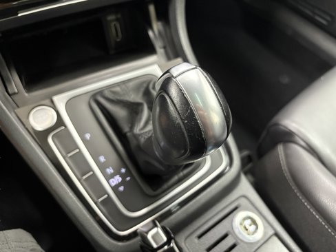 Used 2015 Volkswagen Golf SEL image 17
