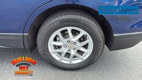 Used 2022 Chevrolet Equinox LS w/ LS Convenience Package image 12