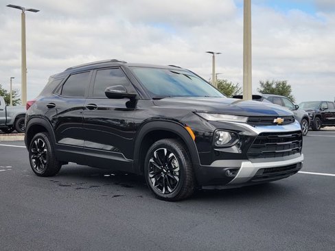 Used 2023 Chevrolet TrailBlazer LT w/ Convenience Package image 9