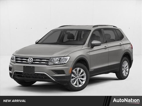 Used 2020 Volkswagen Tiguan S image 1