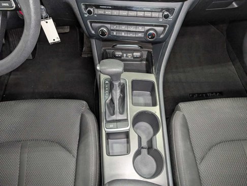 Used 2019 Kia Optima LX image 18