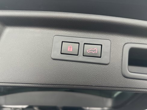 Used 2021 Subaru Forester Limited w/ Popular Package #3 image 43
