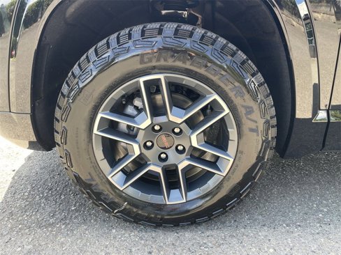 New 2026 GMC Terrain AT4 w/ Technology Package II image 33