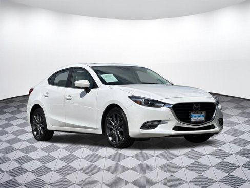 Used 2018 MAZDA MAZDA3 Grand Touring w/ Premium Equipment Package image 6
