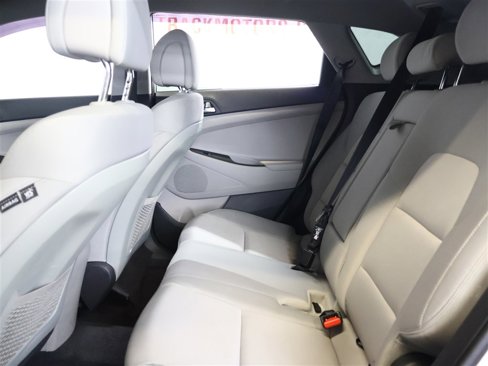Used 2018 Hyundai Tucson SE image 10