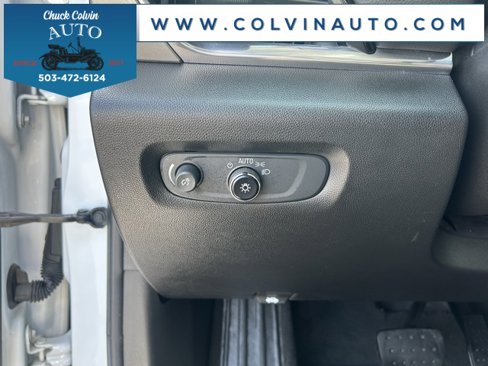 Used 2020 Chevrolet Traverse LS image 26