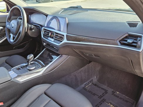 Used 2019 BMW 330i xDrive Sedan w/ Convenience Package image 24