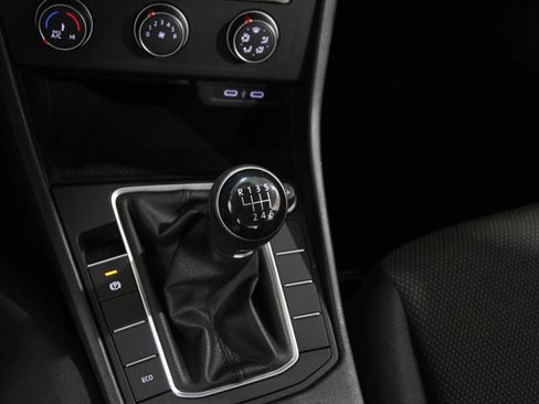Used 2020 Volkswagen Jetta S image 15