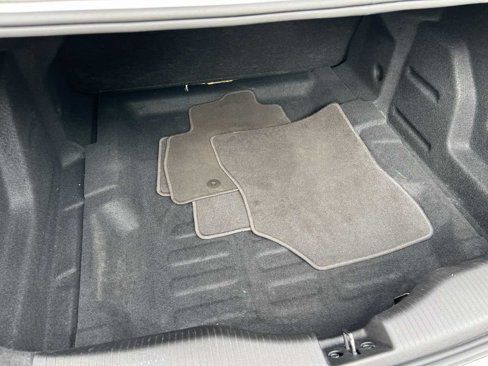 Used 2018 Chevrolet Cruze LS image 15