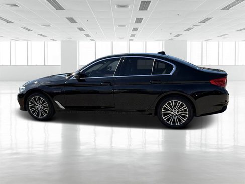Used 2020 BMW 530e w/ Convenience Package image 7