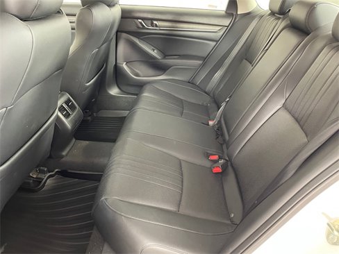 Certified 2018 Honda Accord EX-L image 12