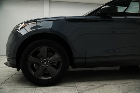 Used 2025 Land Rover Range Rover Velar Dynamic SE image 10