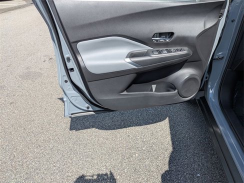 Certified 2024 Nissan Kicks SR image 12