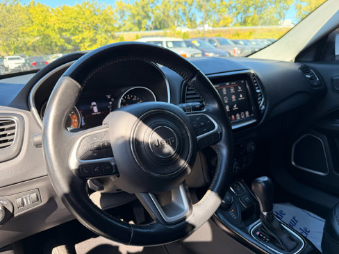 Used 2020 Jeep Compass Limited image 11
