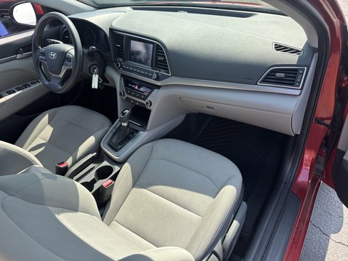Used 2018 Hyundai Elantra SEL image 10