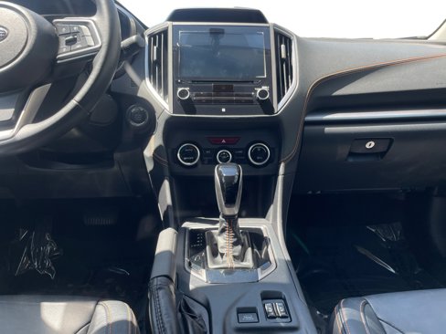 Used 2018 Subaru Crosstrek 2.0i Limited image 16