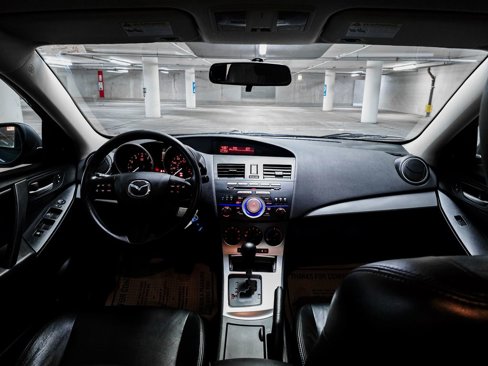 Used 2010 MAZDA MAZDA3 i Touring image 3