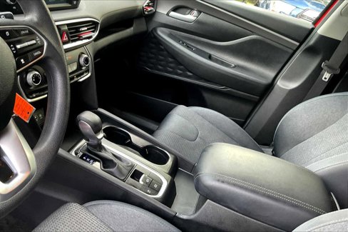 Used 2019 Hyundai Santa Fe SE image 16