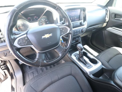 Used 2022 Chevrolet Colorado LT w/ Fleet Safety Package image 6