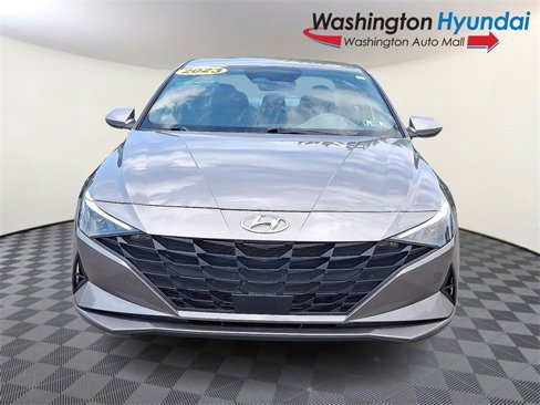 Certified 2023 Hyundai Elantra SEL w/ Convenience Package image 2