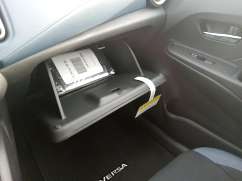 New 2024 Nissan Versa SV w/ Trunk Package image 17