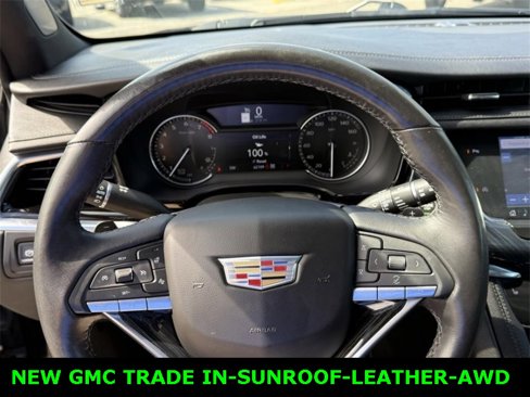 Used 2021 Cadillac XT6 Premium Luxury image 24