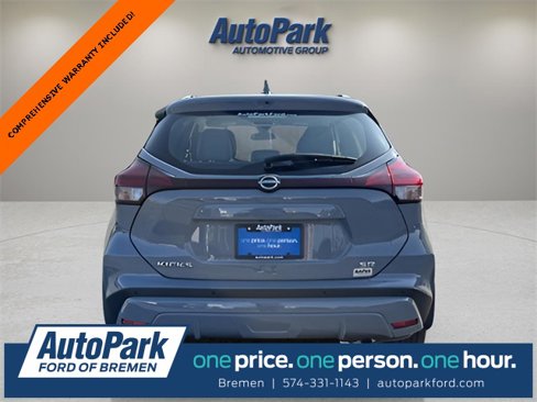 Used 2023 Nissan Kicks SR w/ SR Premium Package image 6