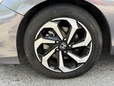 Used 2017 Honda Accord EX-L image 39