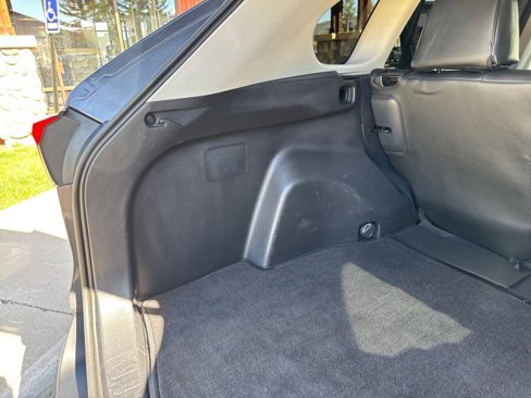 Used 2019 Toyota RAV4 XLE image 38