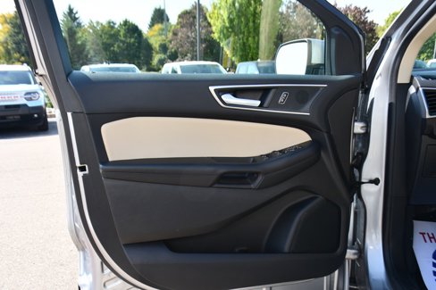 Used 2024 Ford Edge SEL image 21