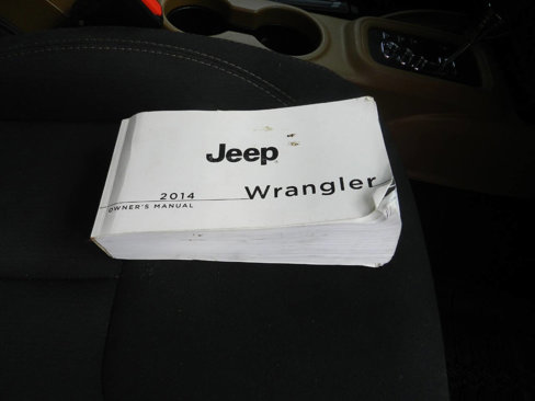 Used 2014 Jeep Wrangler Unlimited Sahara image 14