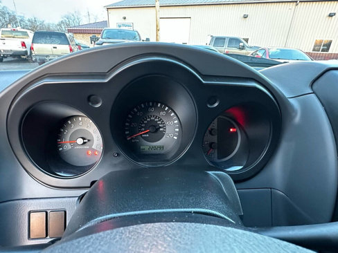 Used 2003 Nissan Frontier XE image 22