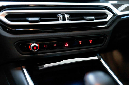 Used 2024 BMW M2 w/ Lighting Package image 47