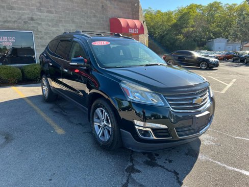 Used 2016 Chevrolet Traverse LT w/ LPO, 'HIT The Road' Package image 3