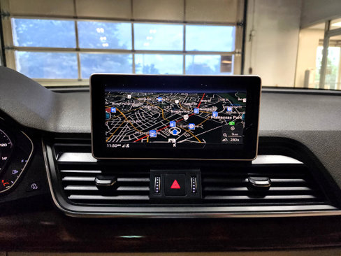 Used 2018 Audi Q5 2.0T Premium Plus w/ Premium Plus Package image 35