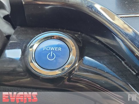 Used 2015 Toyota Avalon Limited image 6