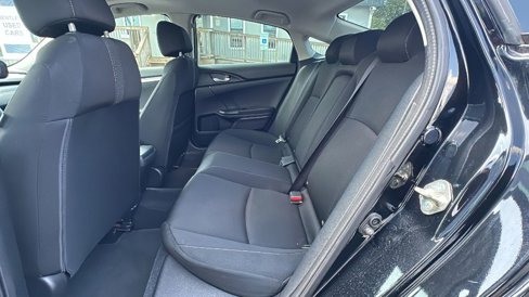 Used 2018 Honda Civic EX image 13