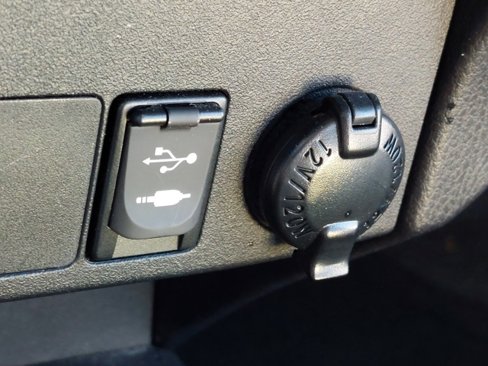 Used 2014 Toyota RAV4 Limited image 25