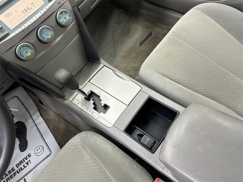 Used 2009 Toyota Camry LE image 26