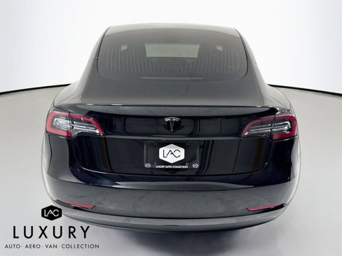 Used 2019 Tesla Model 3 Mid Range image 5