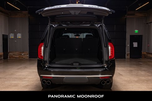Used 2021 GMC Yukon XL Denali image 8