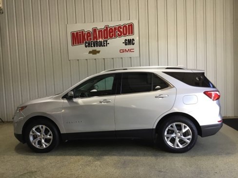 Used 2020 Chevrolet Equinox Premier image 2