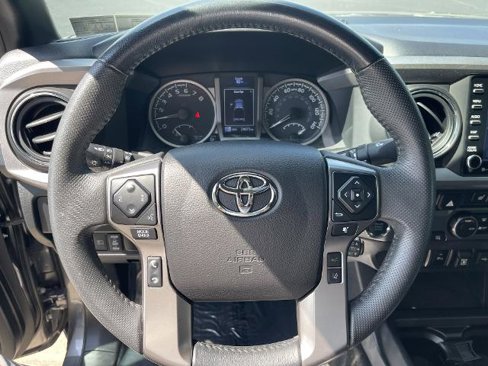 Used 2021 Toyota Tacoma Limited w/ Nightshade Package image 15