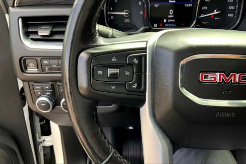 Used 2021 GMC Yukon XL SLT w/ SLT Premium Package image 22