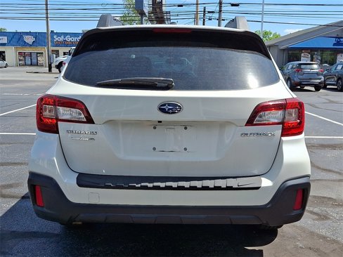 Used 2019 Subaru Outback 2.5i image 8