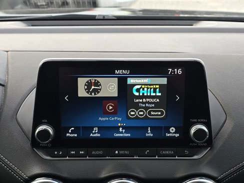 Used 2024 Nissan Sentra SV image 24